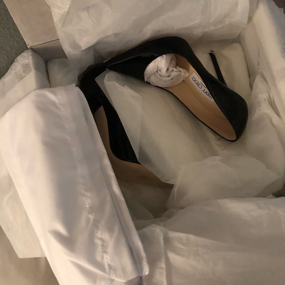 NIB Jimmy Choo Anuk Black Patton Heels - Picture 3 of 5